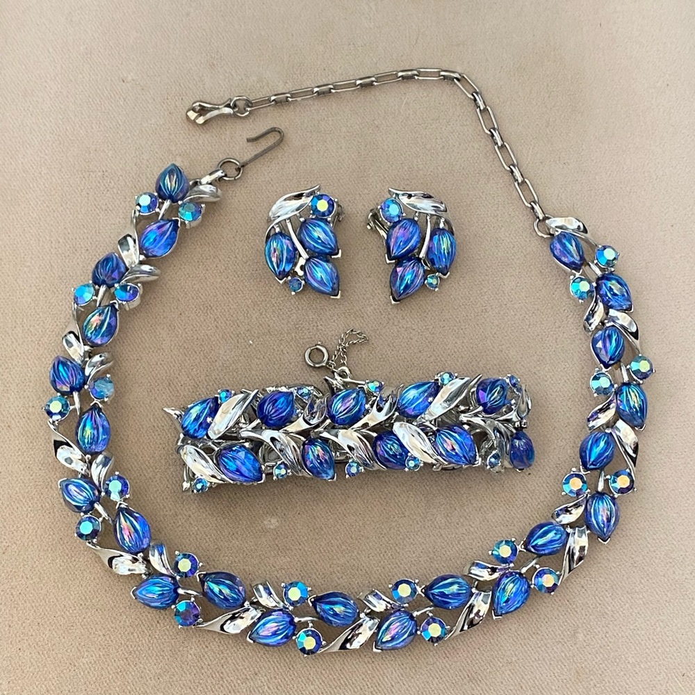 Vintage STAR Blue Glass Rhinestone Necklace Bracelet & Earrings Set